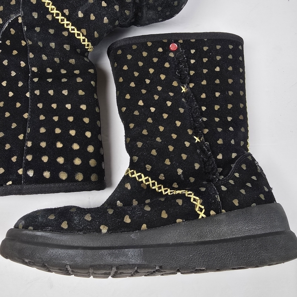 UGG I Heart Girls Black Suede Boots With Gold Hearts/Gold Rope Detail Size 3 - Picture 11 of 14